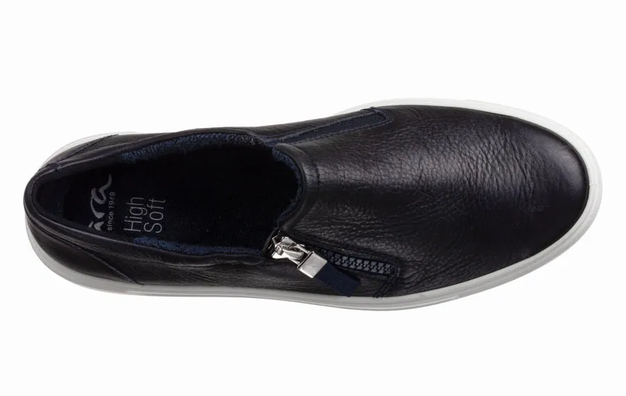 Ara Cloud Navy