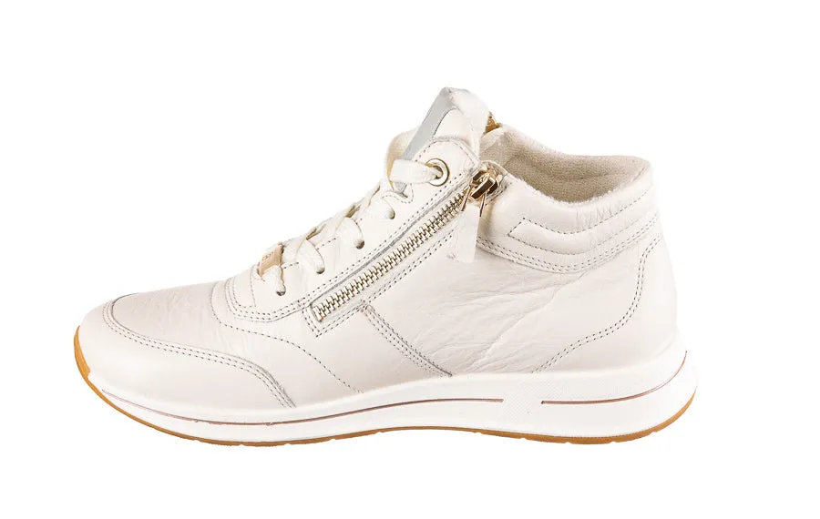Ara Hightop