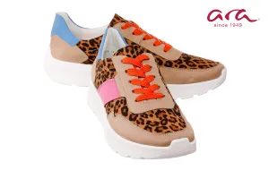 Ara Jaguar