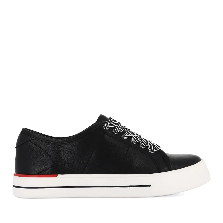 ASHLEEN W - BLACK LEATHER