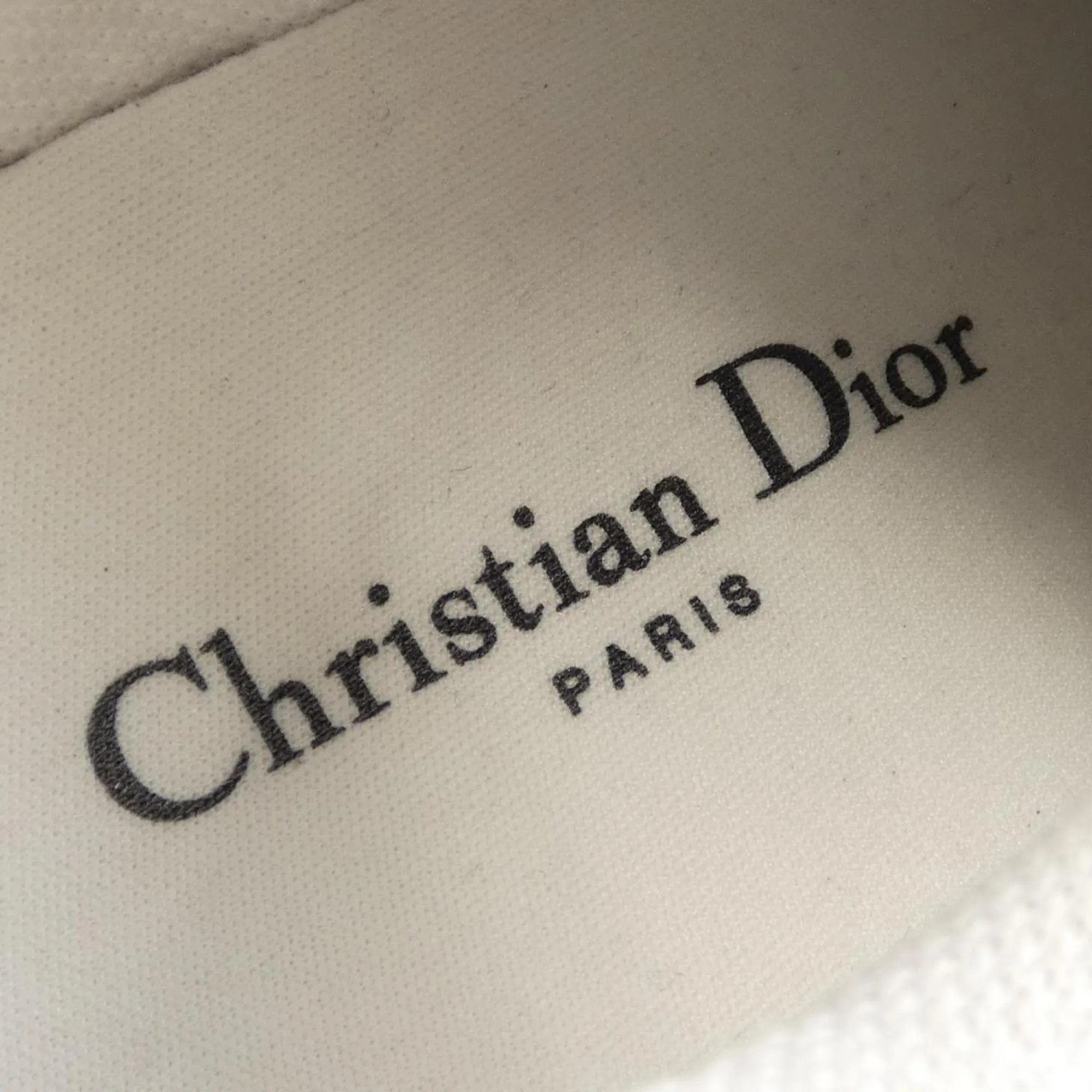 Christian Dior Sneakers (Pre-Owned)