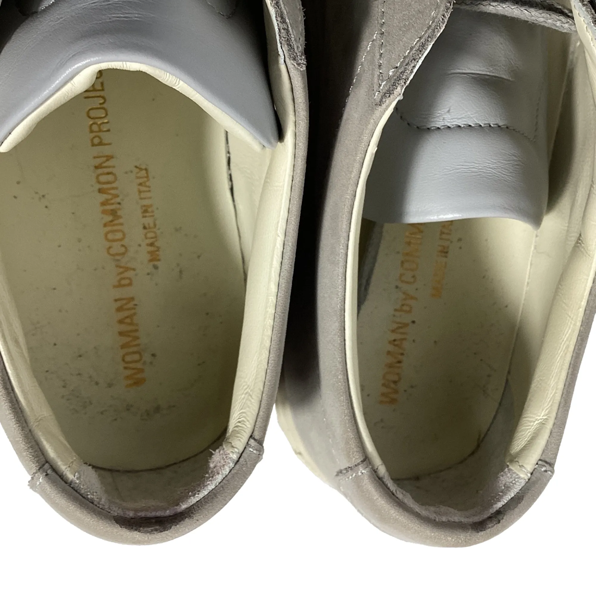 Common Projects Achilles Low Sneakers in Grey Suede