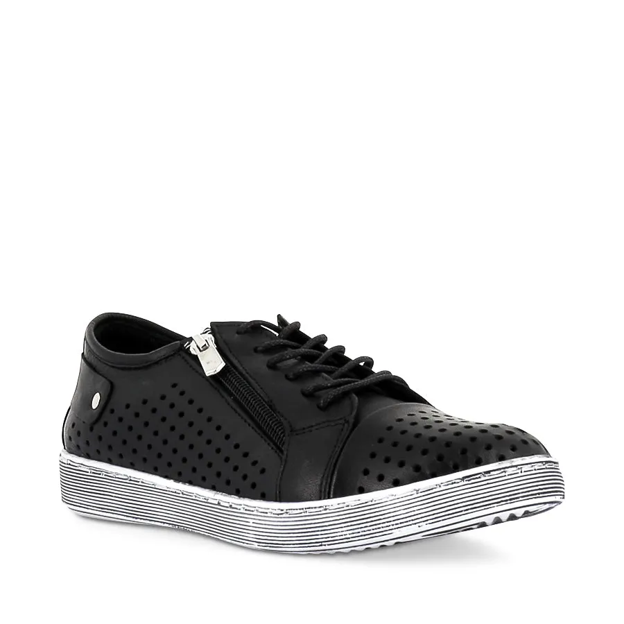 EG17 - BLACK LEATHER
