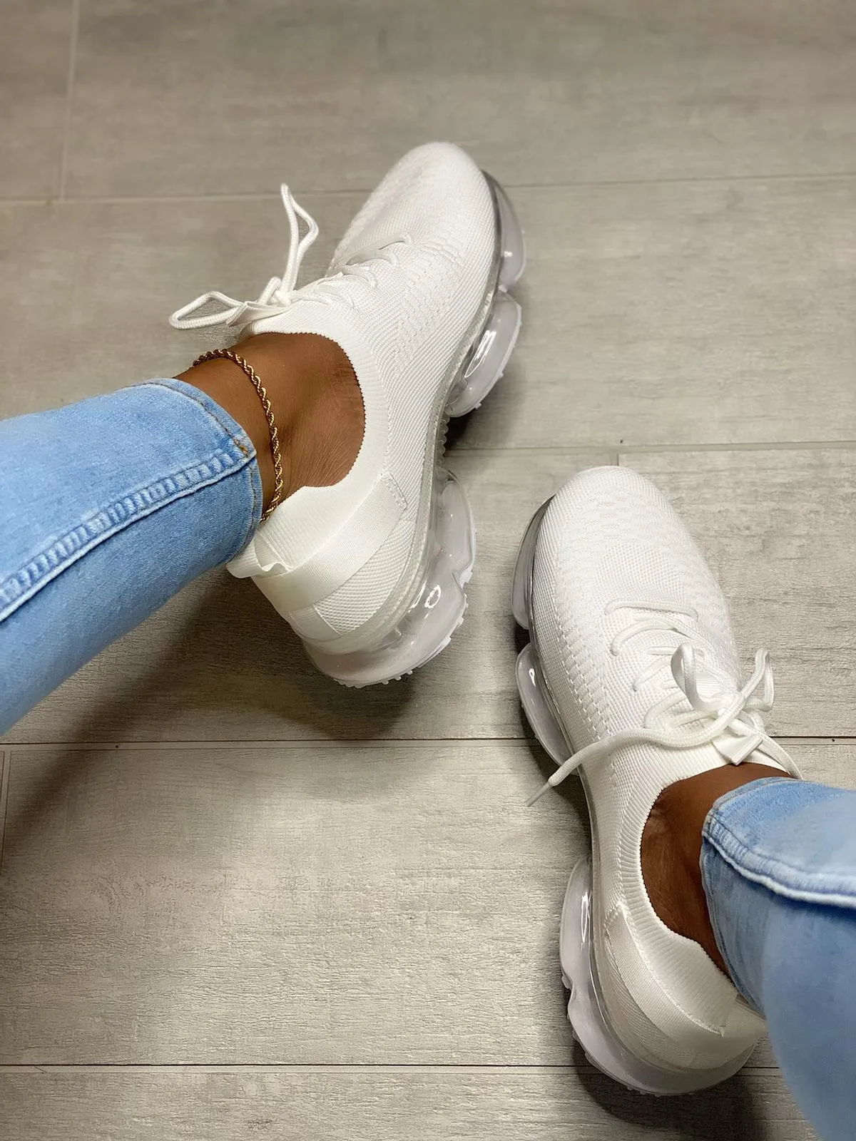 FLOW19 - WHITE