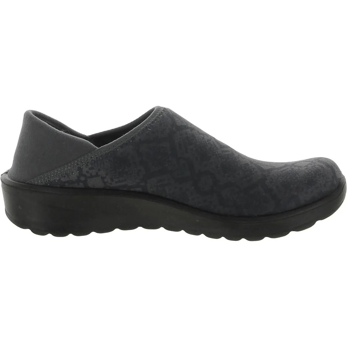 Get Away Womens Fitness Lifestyle Slip-On Sneakers