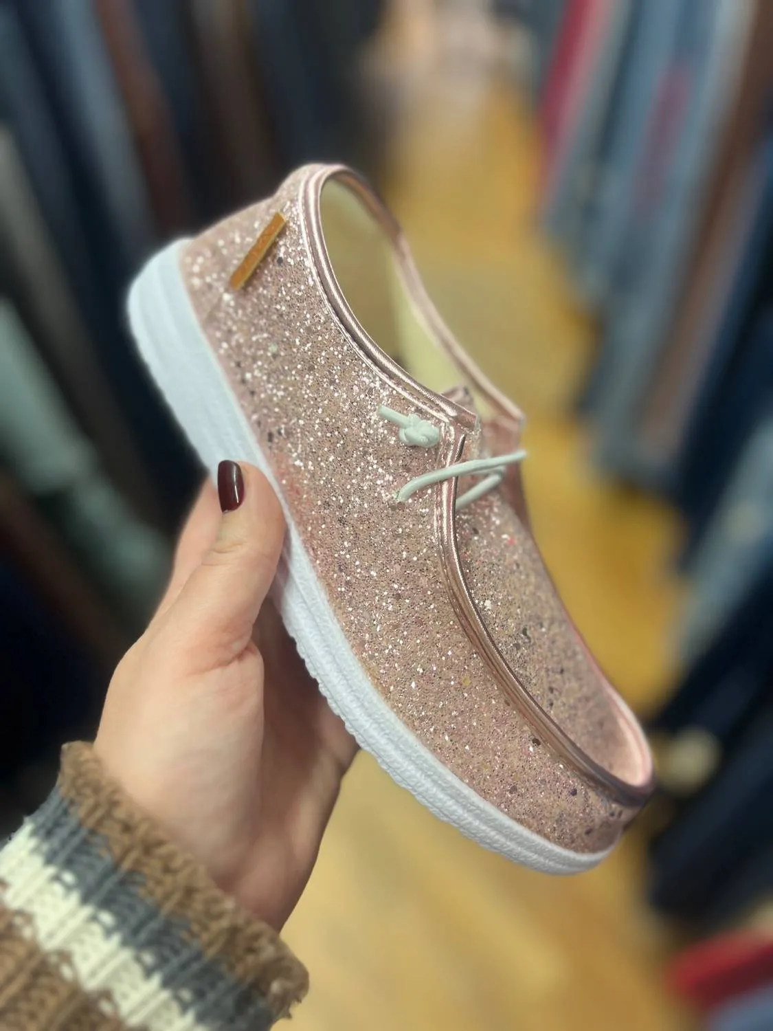 Glitter Kayak Shoes (A) In Light Pink