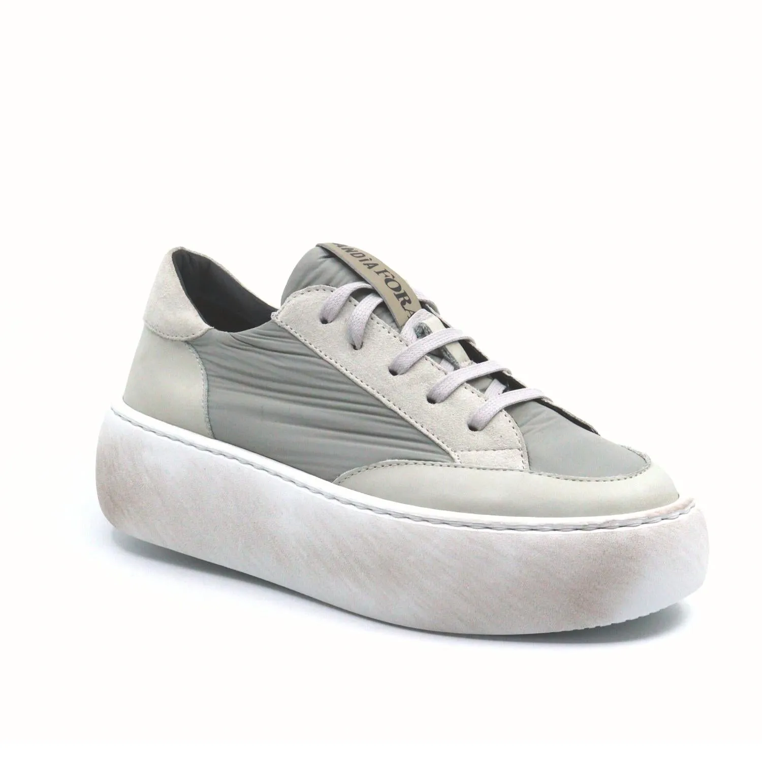 Izar Jazzy Sneaker In Grey