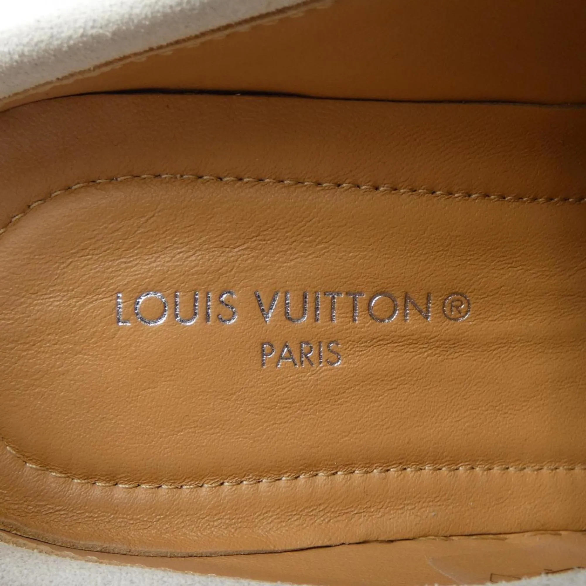 Louis Vuitton  Sneakers (Pre-Owned)