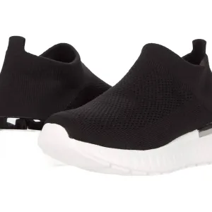 Mesh Slip On Tulip Sneakers In Black