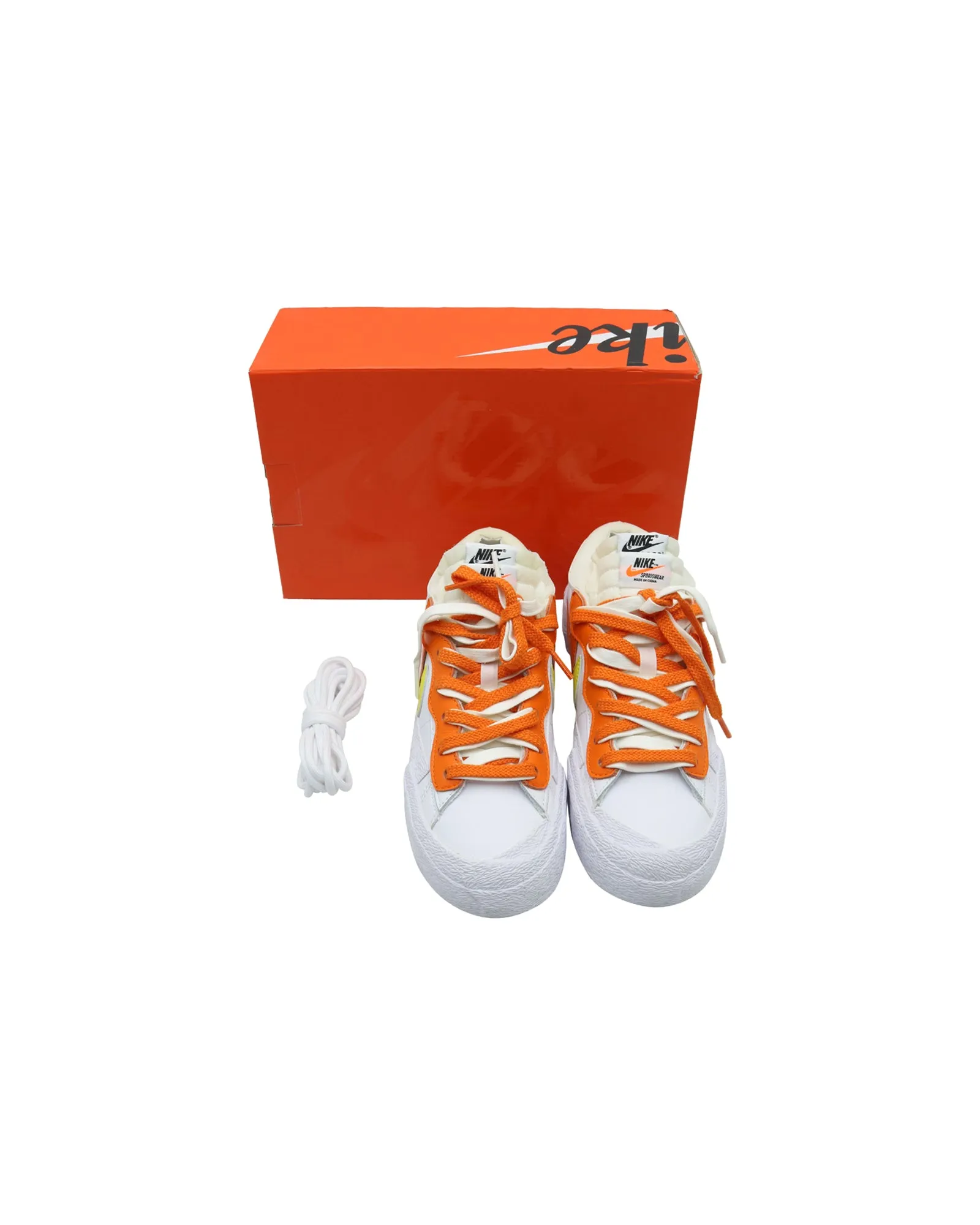 Nike x Sacai Blazer Low in Magma Orange Leather