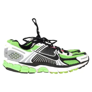Nike Zoom Vomero 5 Sneakers in Green Synthetic