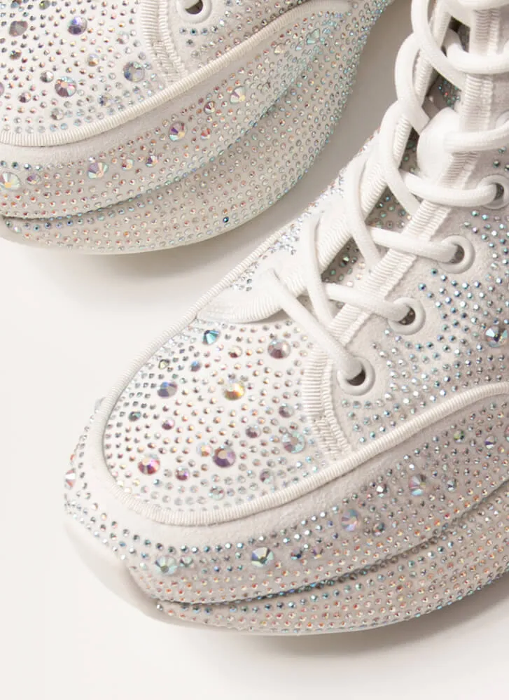 QUEENDOM1 - WHITE