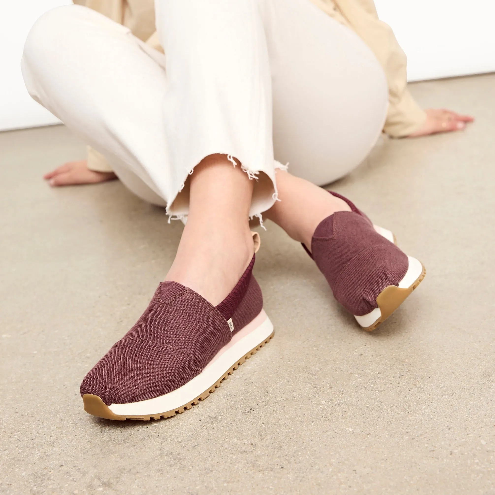 Resident 2.0 Burgundy Heritage Canvas Sneaker