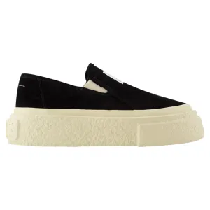 Sneakers - MM6 Maison Margiela - Leather - Black