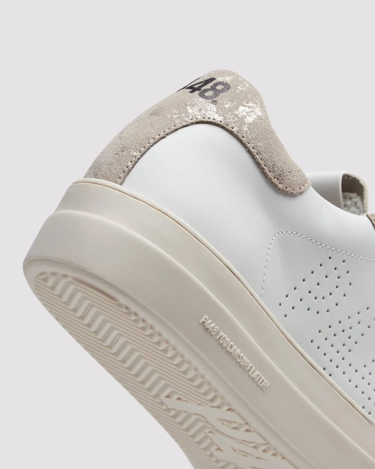 Thea Champagne In White/beige