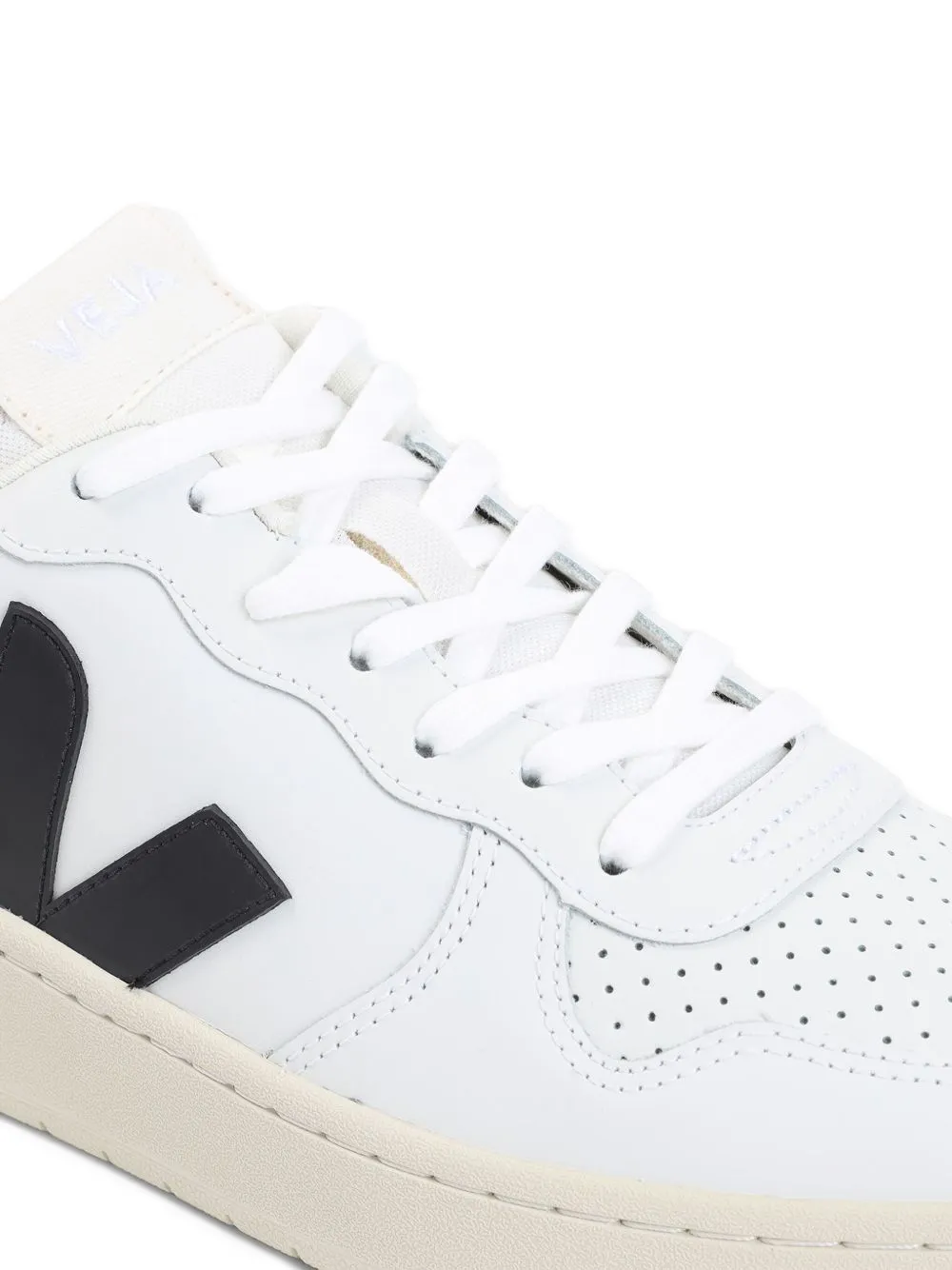 Veja Women's Sneakers