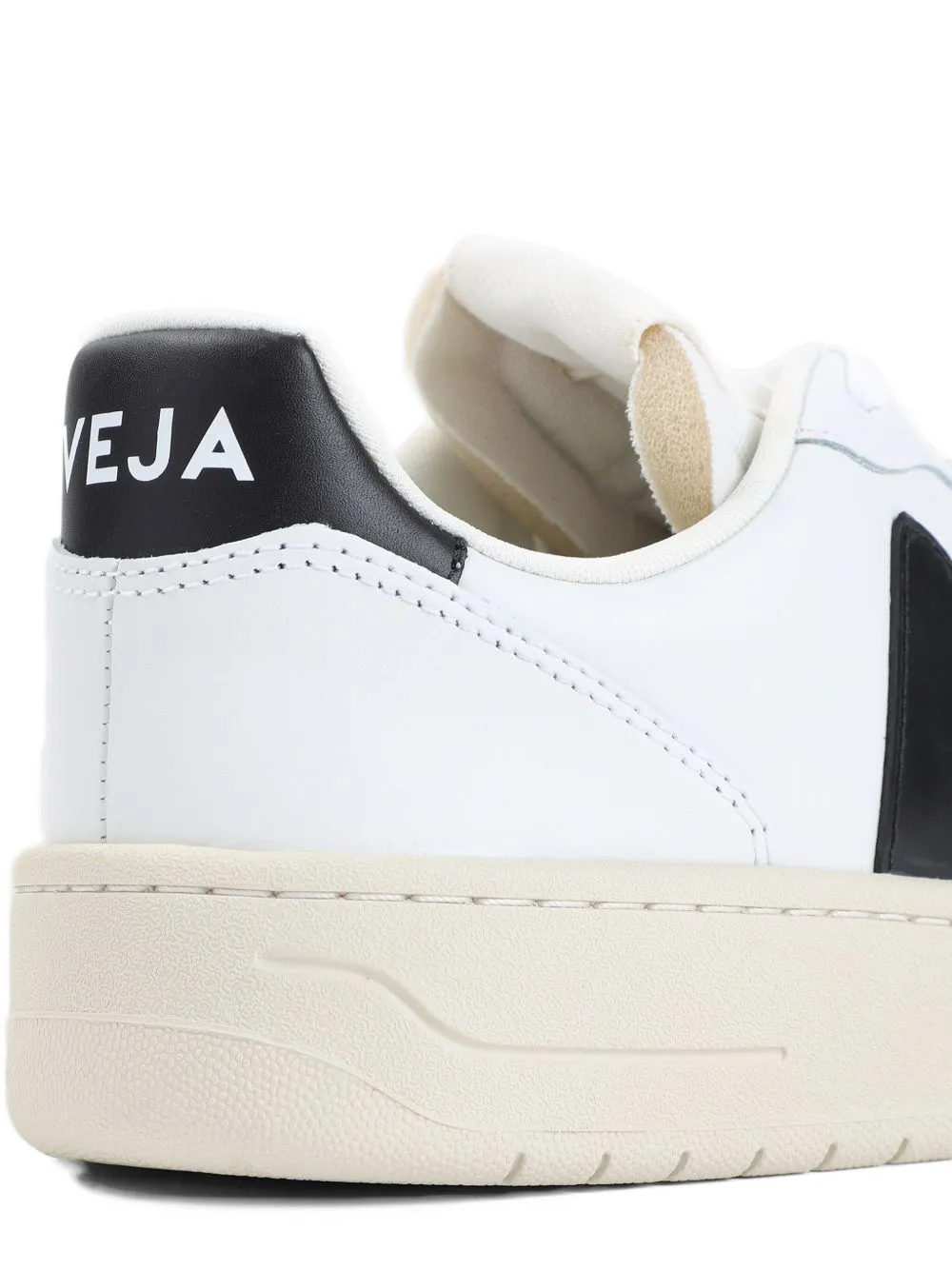 Veja Women's Sneakers