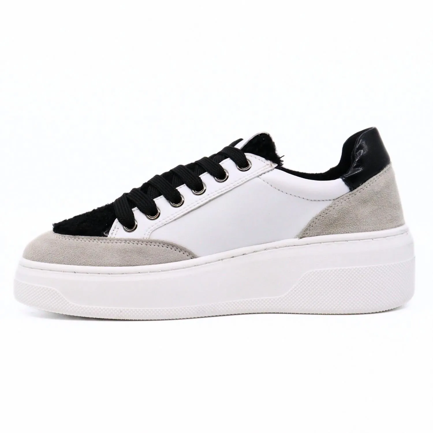 Viola Sneakers In White