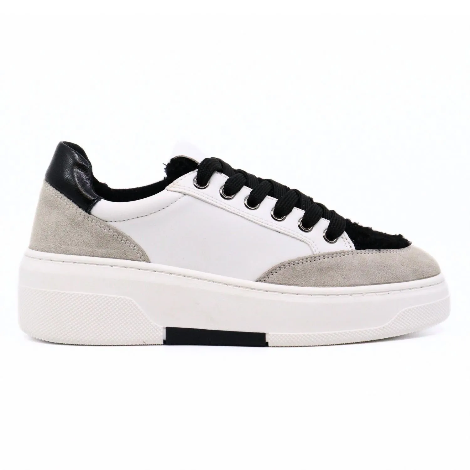 Viola Sneakers In White