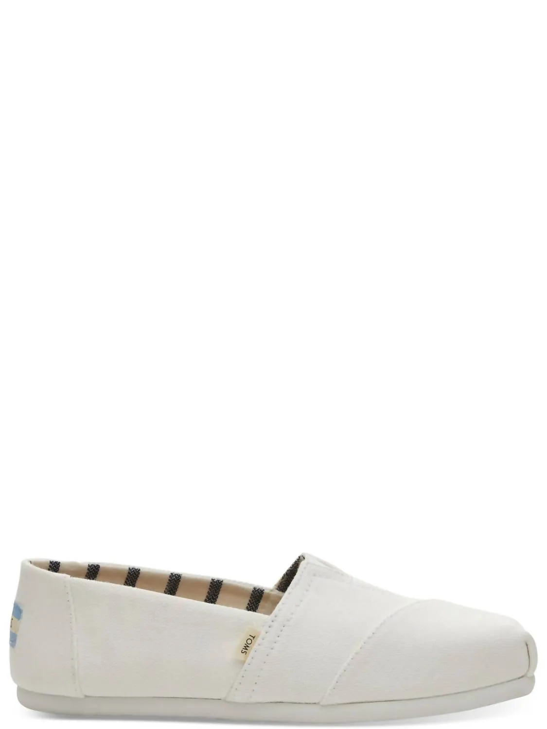 Women Classic Alpargatas Sneakers In White