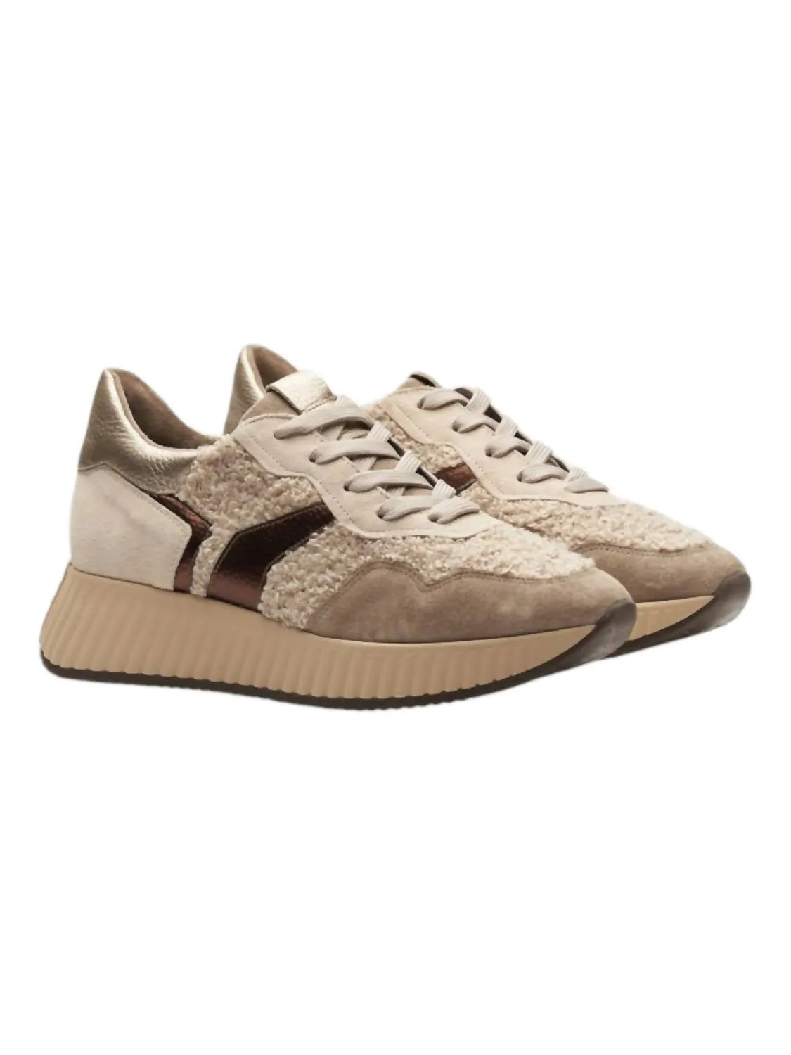 Women's Akeria Sneaker In Creme