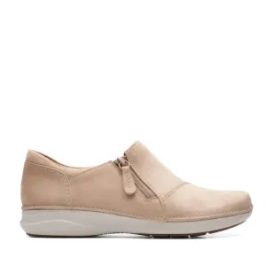 Women's Apply Zip Sneaker In Sand