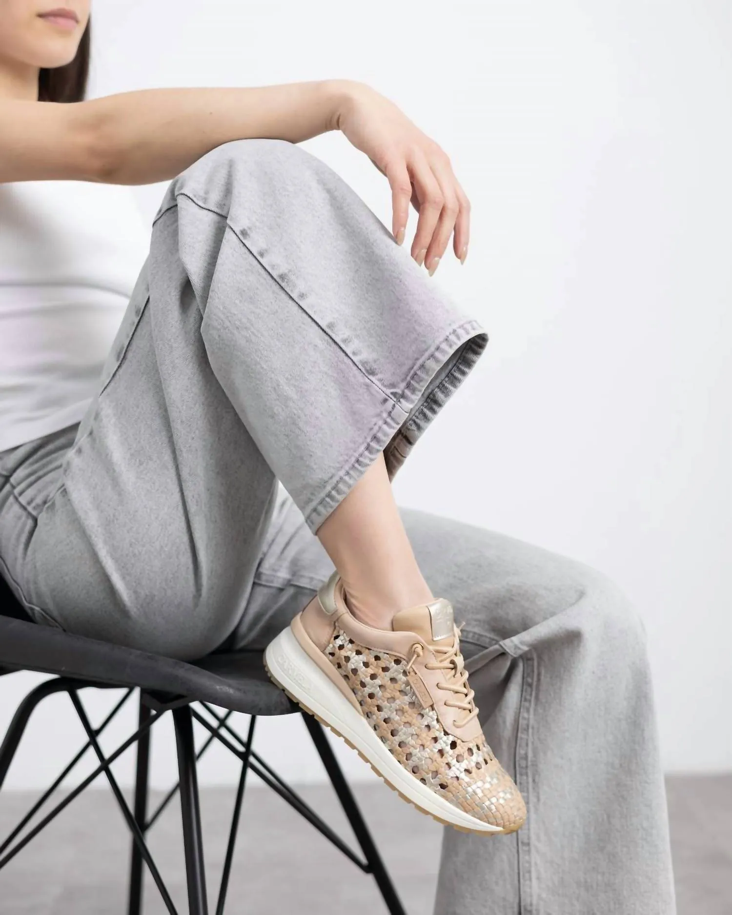 Women's Carmela Sneakers In Beige