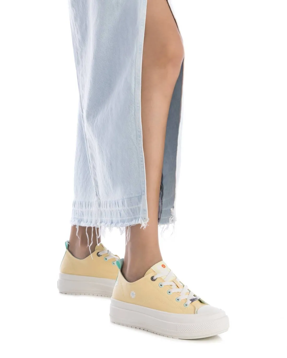 Women's Casual Canvas Sneakers By XTI