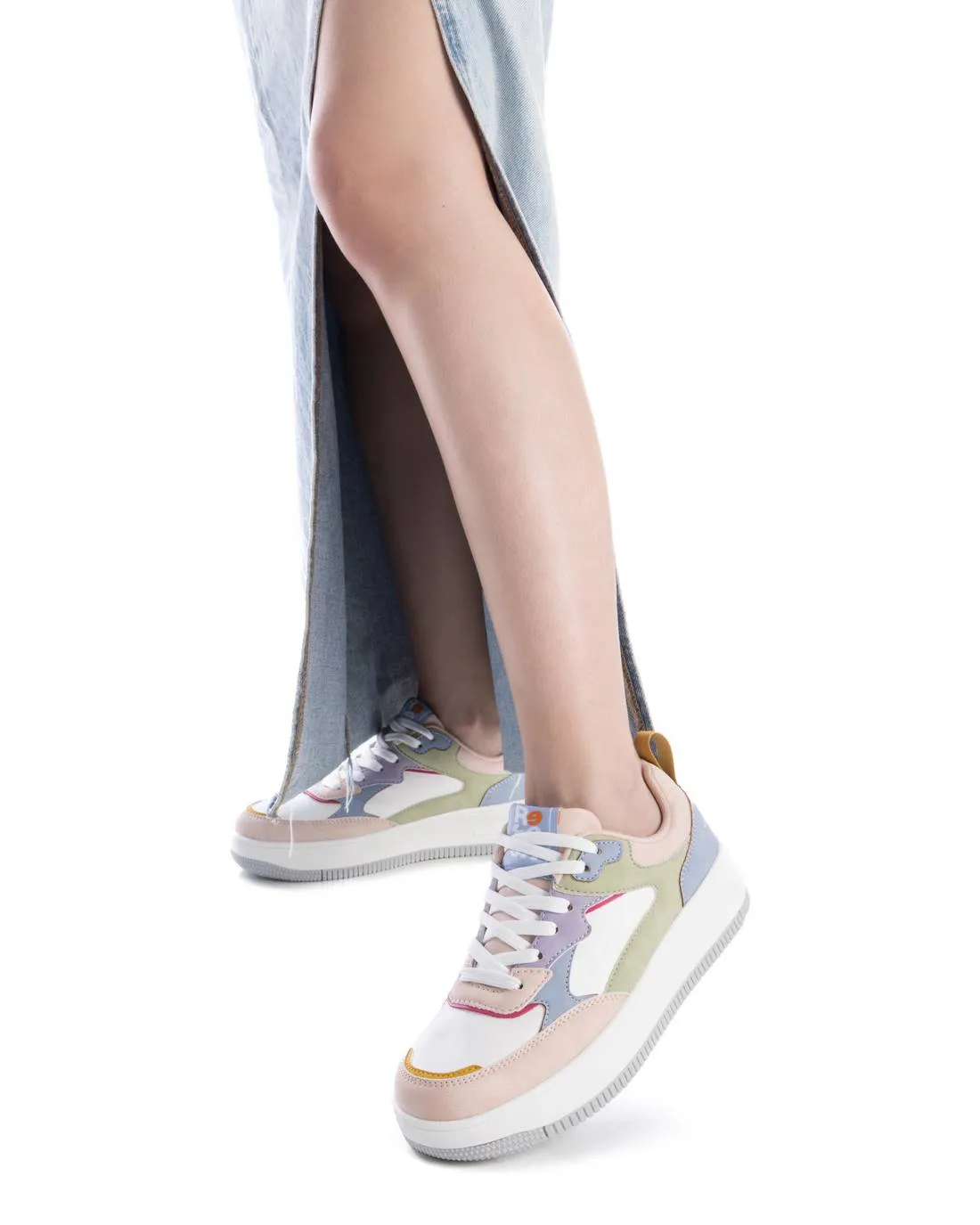 Women's Casual Sneakers By XTI