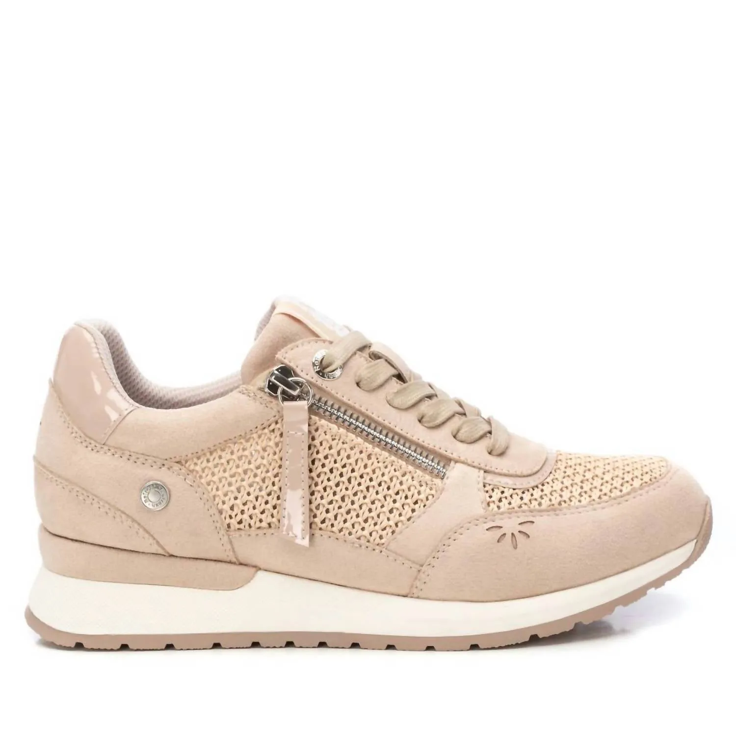 Women's Casual Sneakers In Beige