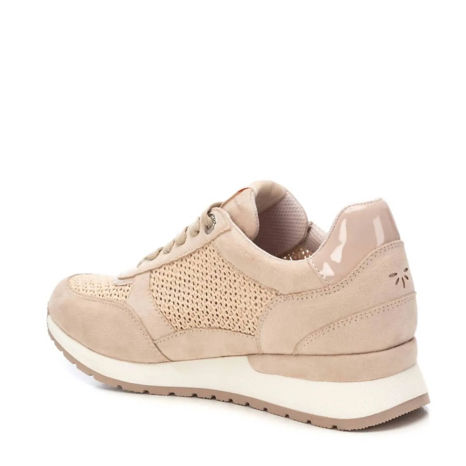 Women's Casual Sneakers In Beige