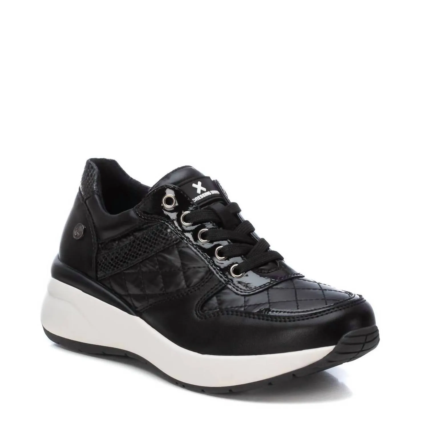 Women's Casual Sneakers In Black