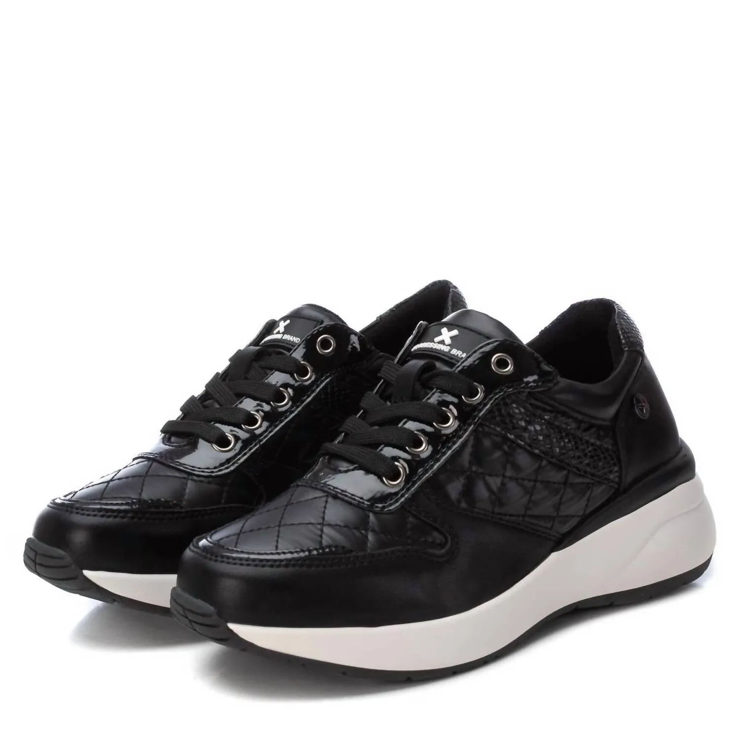 Women's Casual Sneakers In Black