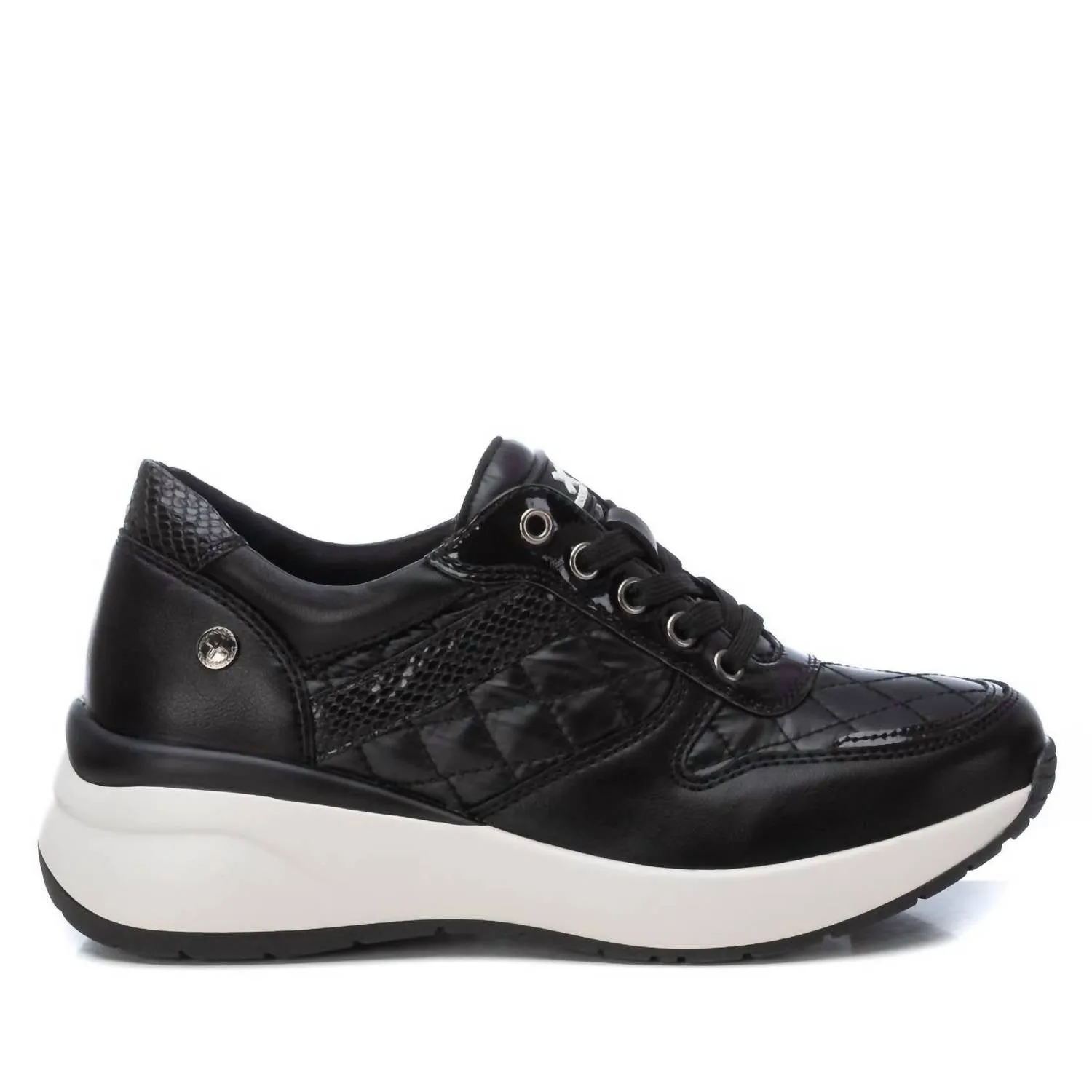 Women's Casual Sneakers In Black