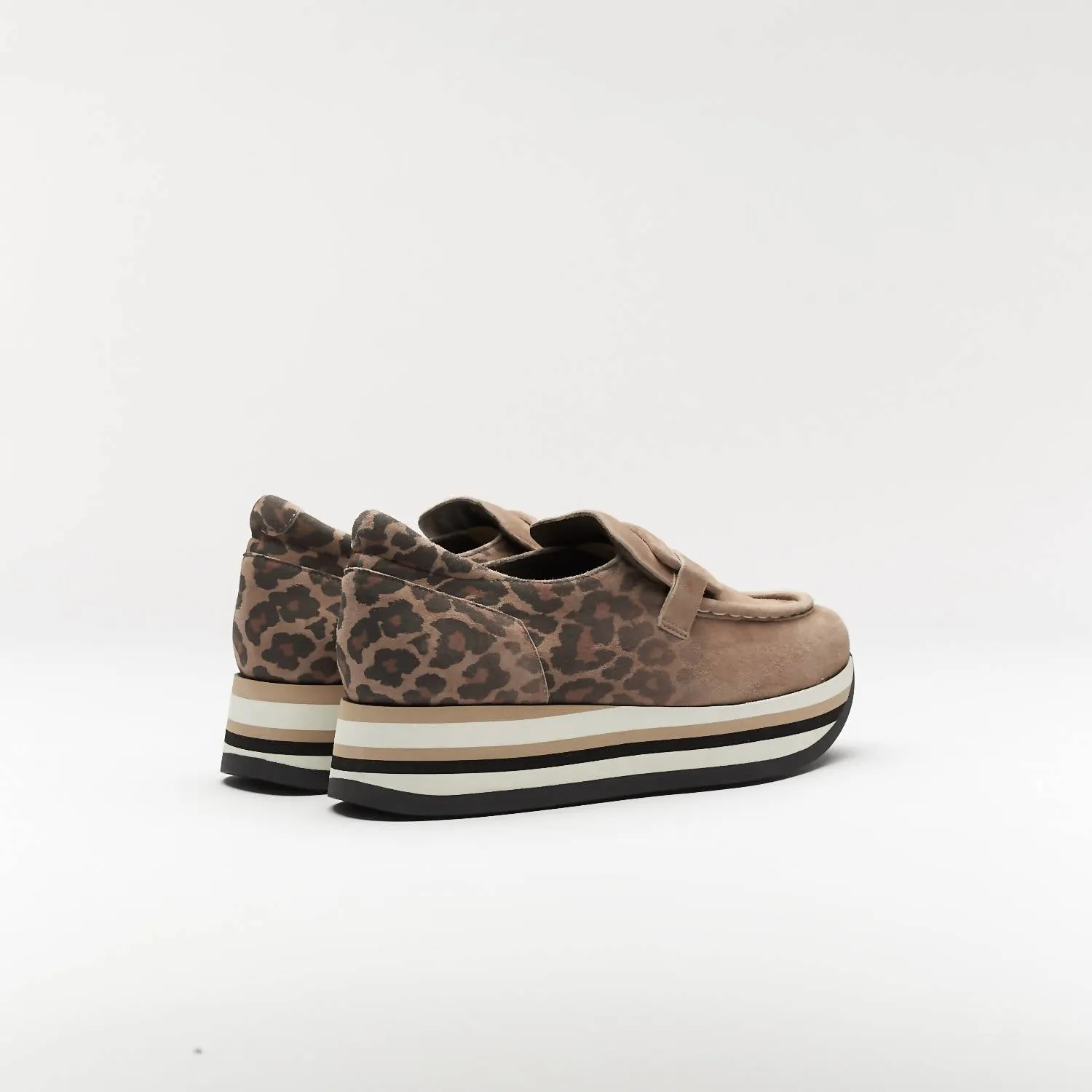 Women's Catriel Sneaker In Taupe/jaquar
