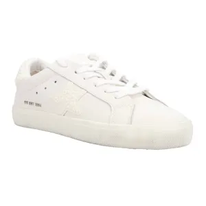 Women's Dayna Sneaker In White