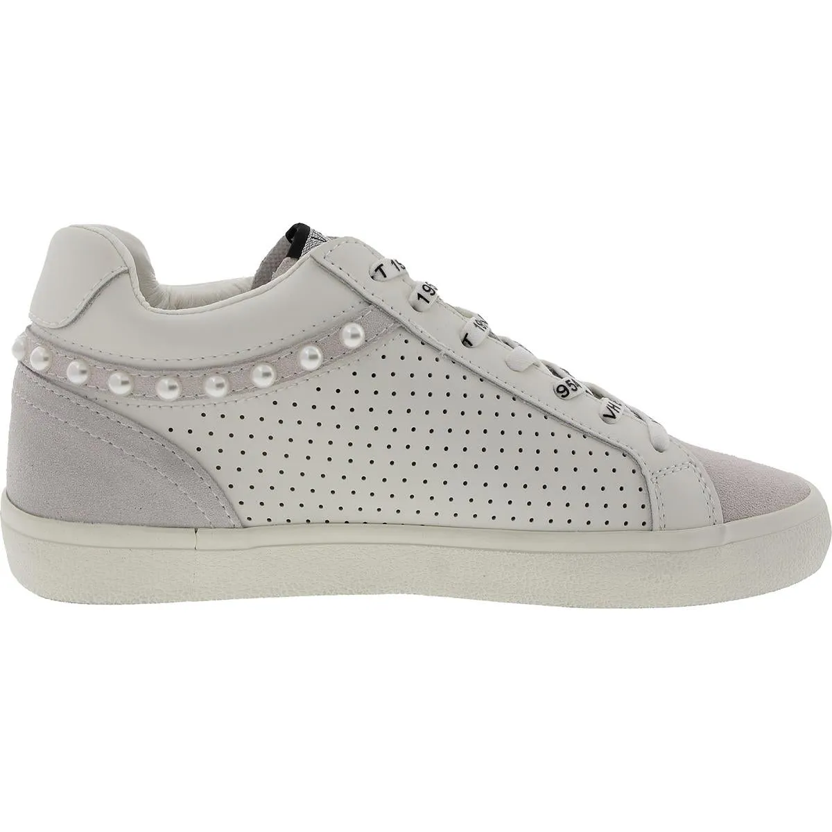 Womens Distressed Leather Casual And Fashion Sneakers