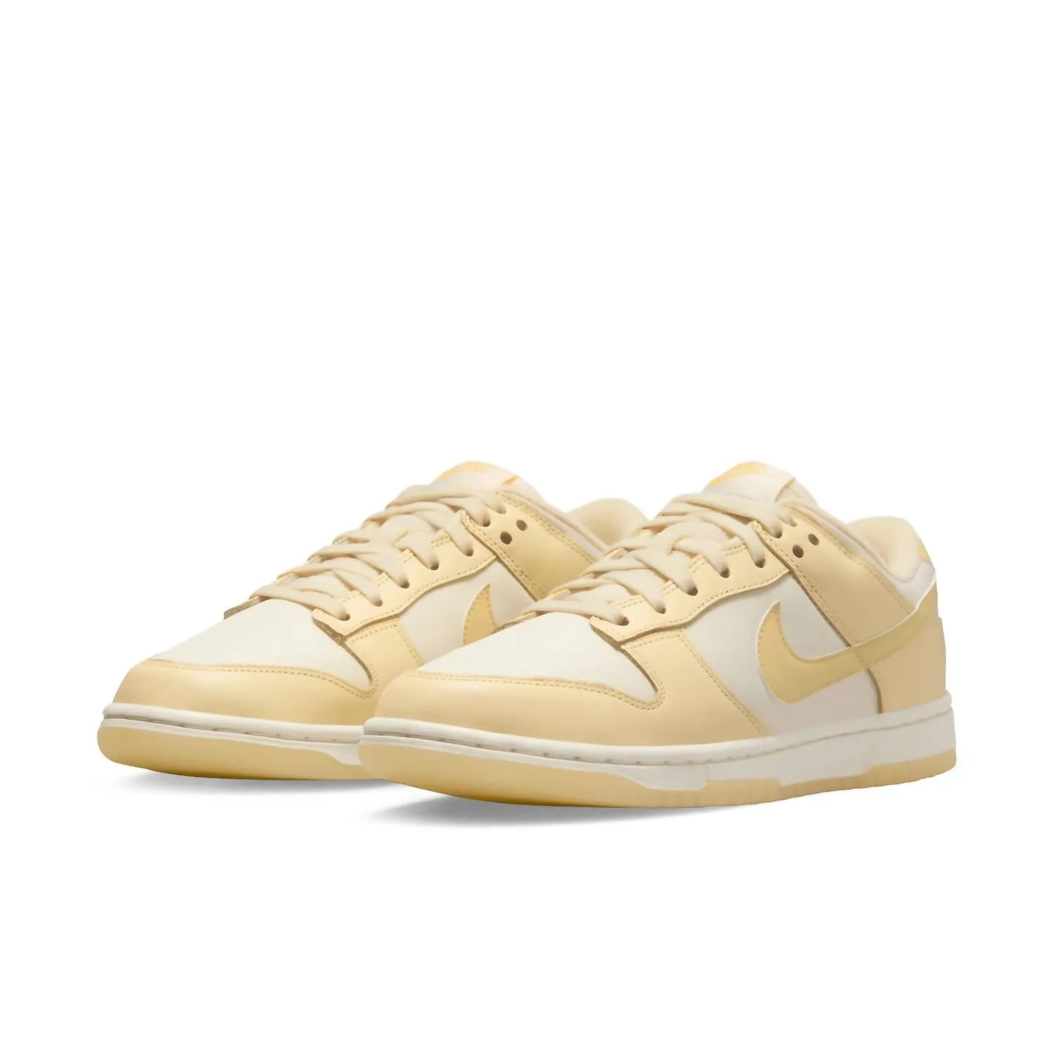 Women's Dunk Low Sneakers In Muslin Team Gold