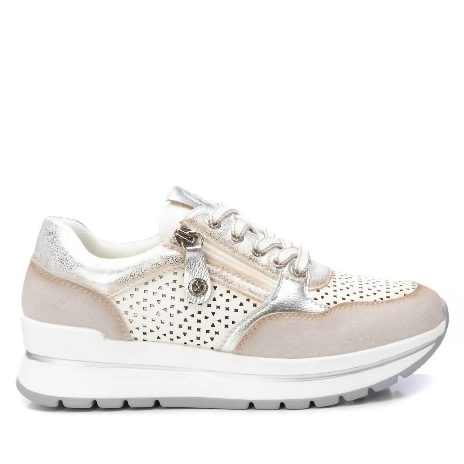 Women's Fashion Sneakers In White