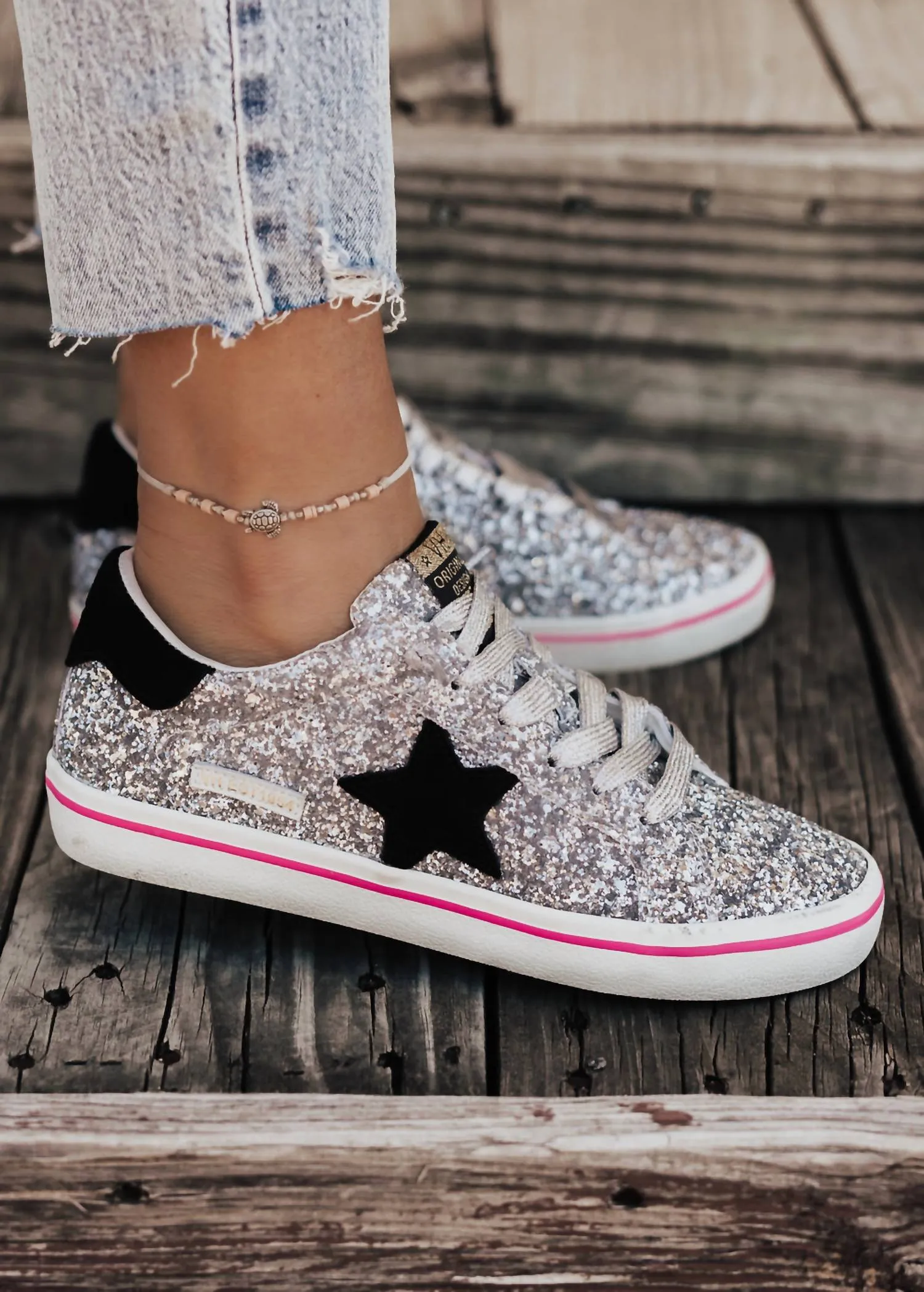 Women's Flair 6 Star Sneakers In Silver Glitter Multi