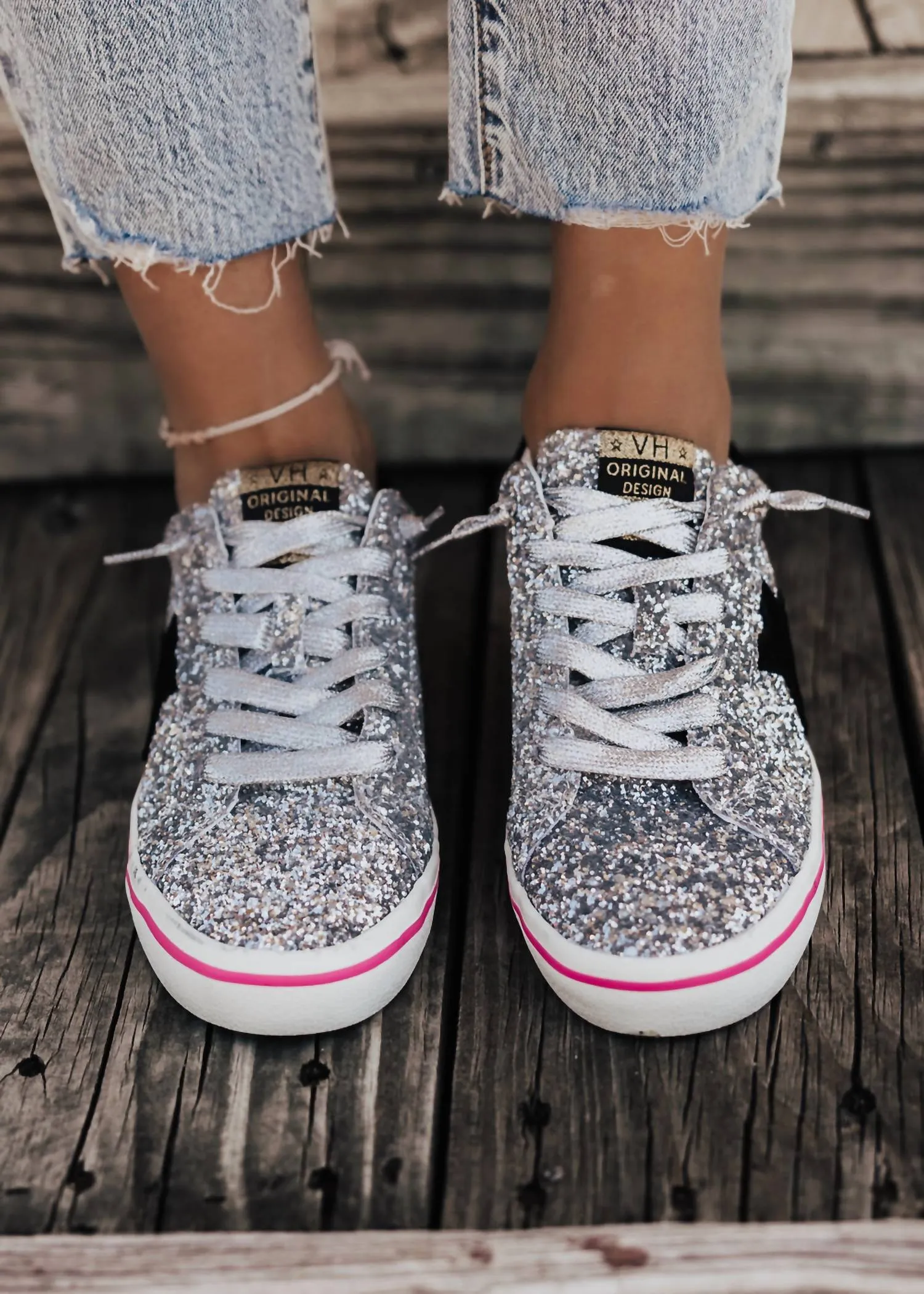 Women's Flair 6 Star Sneakers In Silver Glitter Multi