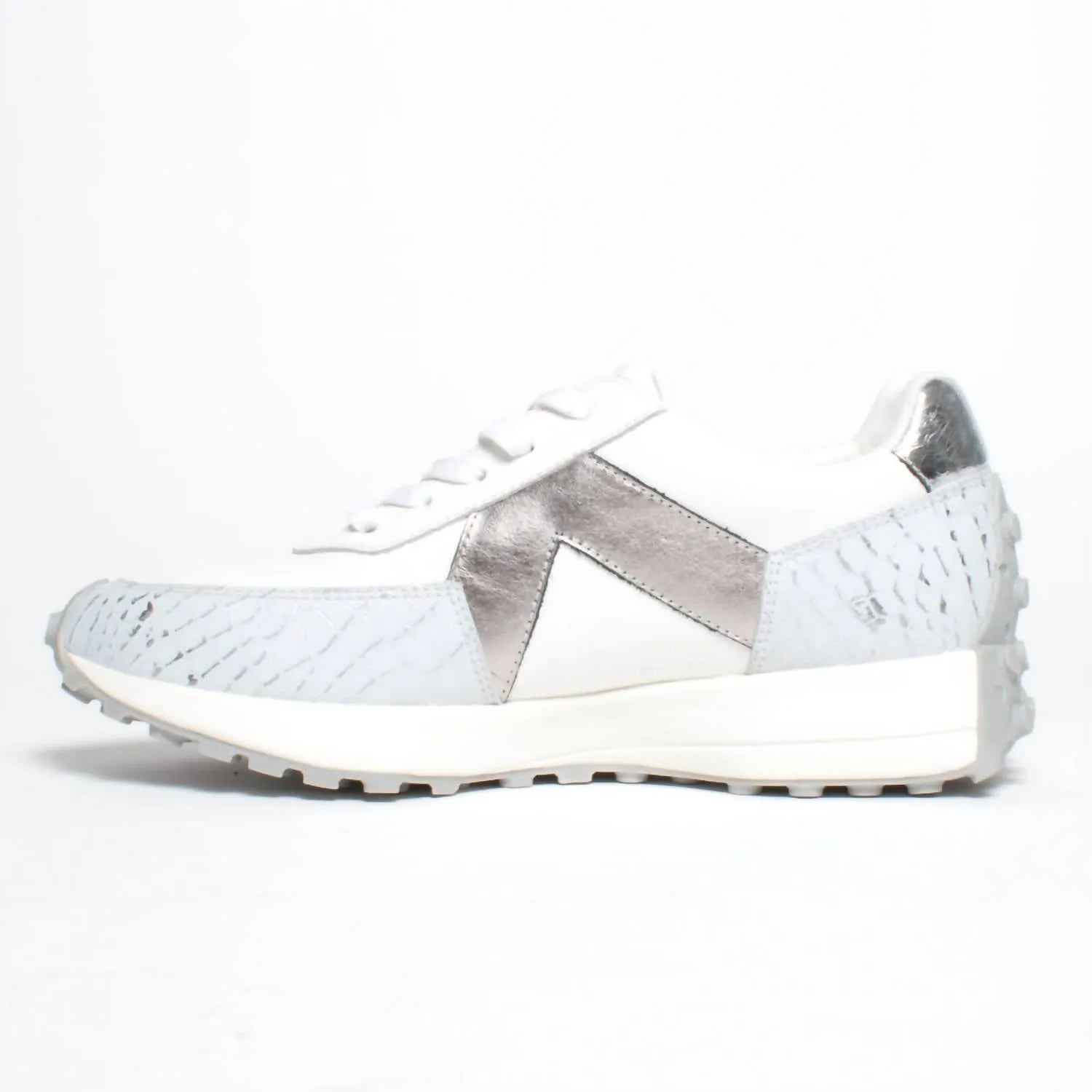 Women's Freelance Sneaker In White Croc