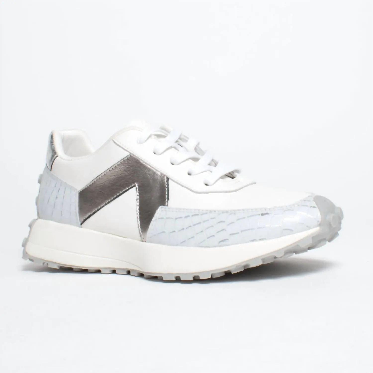 Women's Freelance Sneaker In White Croc