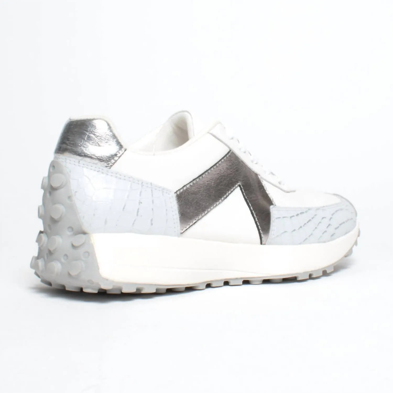 Women's Freelance Sneaker In White Croc