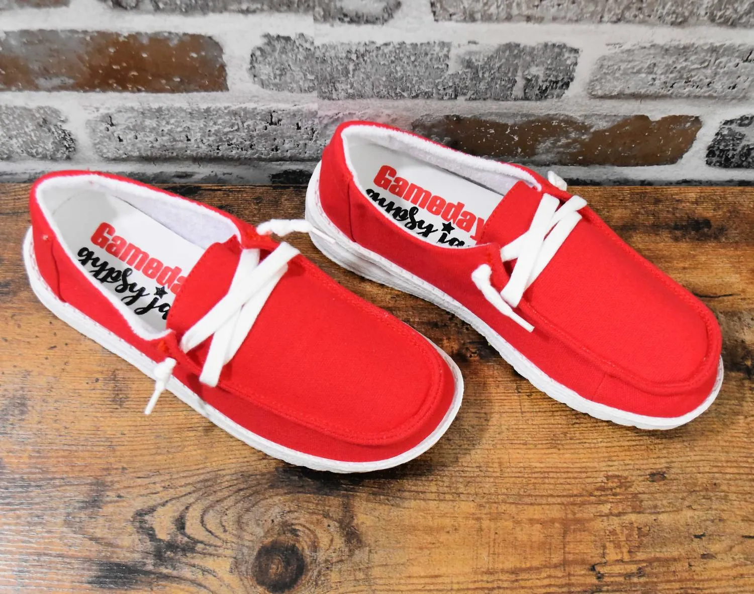 Women's Gypsy Jazz Fashion Sneakers In Red Game Day