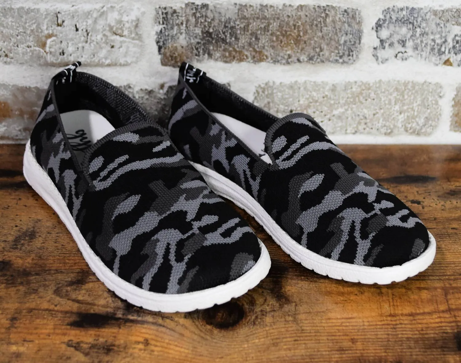 Women's Gypsy Jazz Slip-Ons In Swift Grey Camo