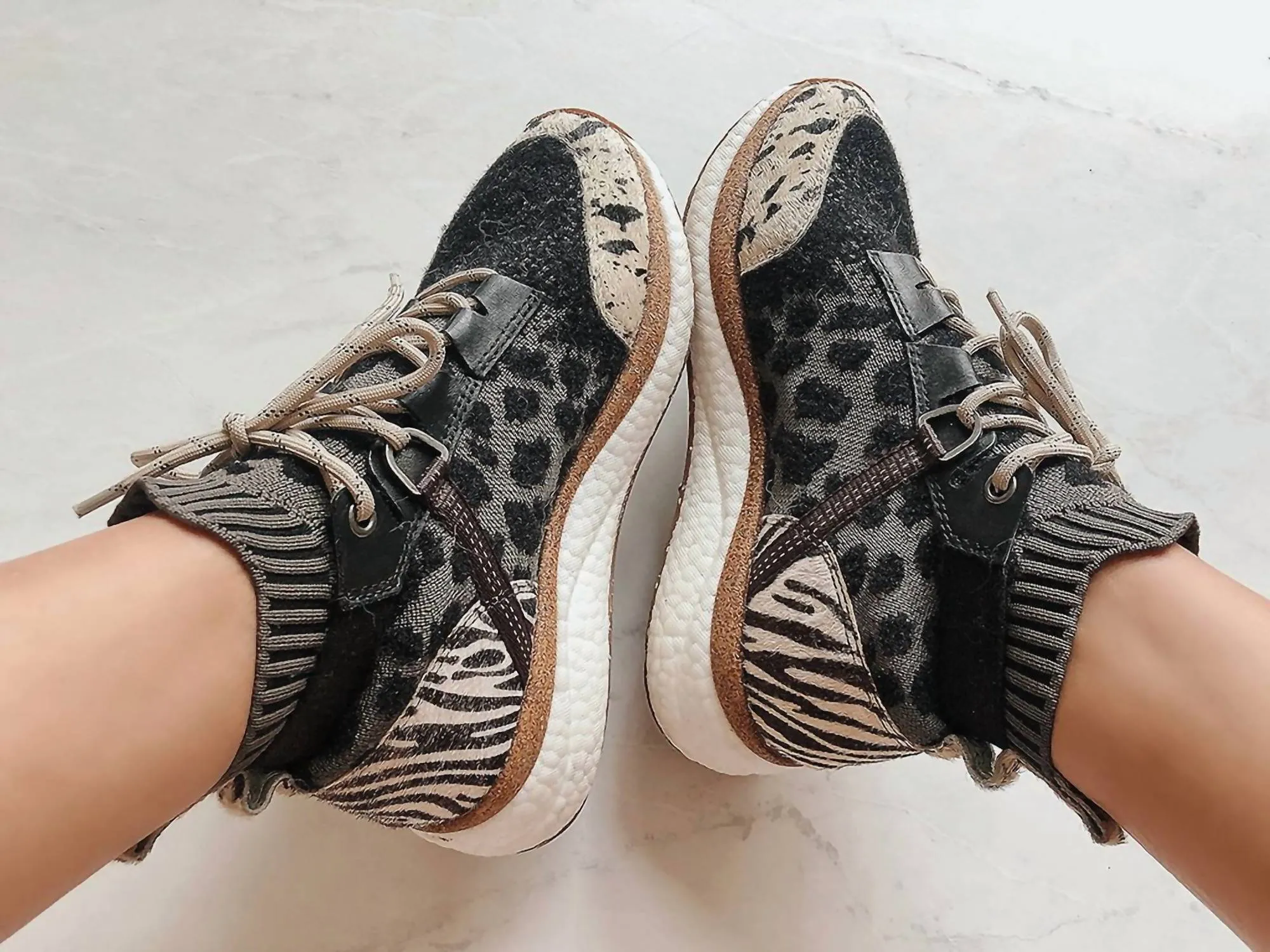 Women's Hybrid In Animal Print High Top Sneakers