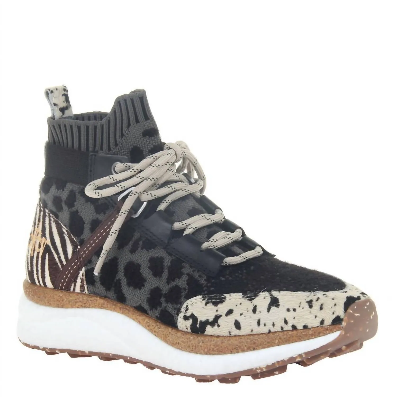 Women's Hybrid In Animal Print High Top Sneakers