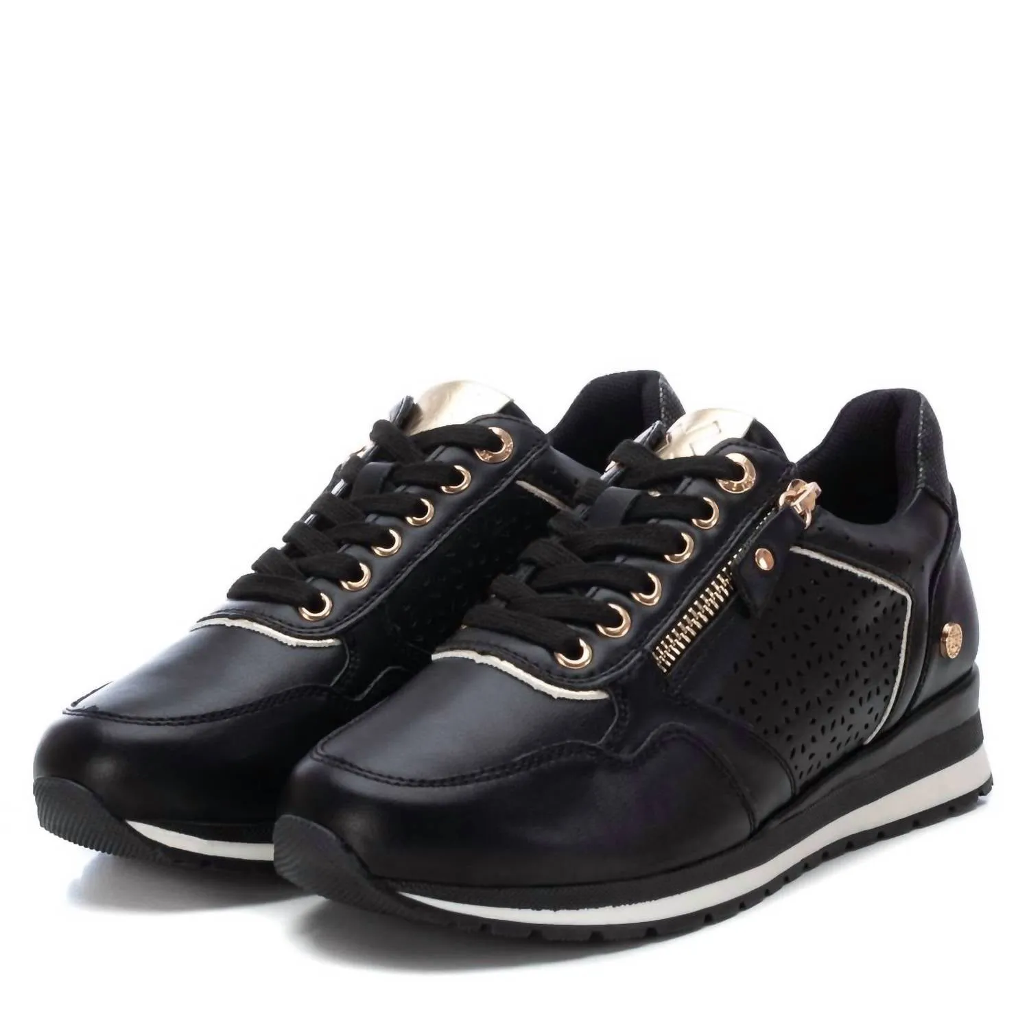 Women's Lace-Up Sneakers In Black