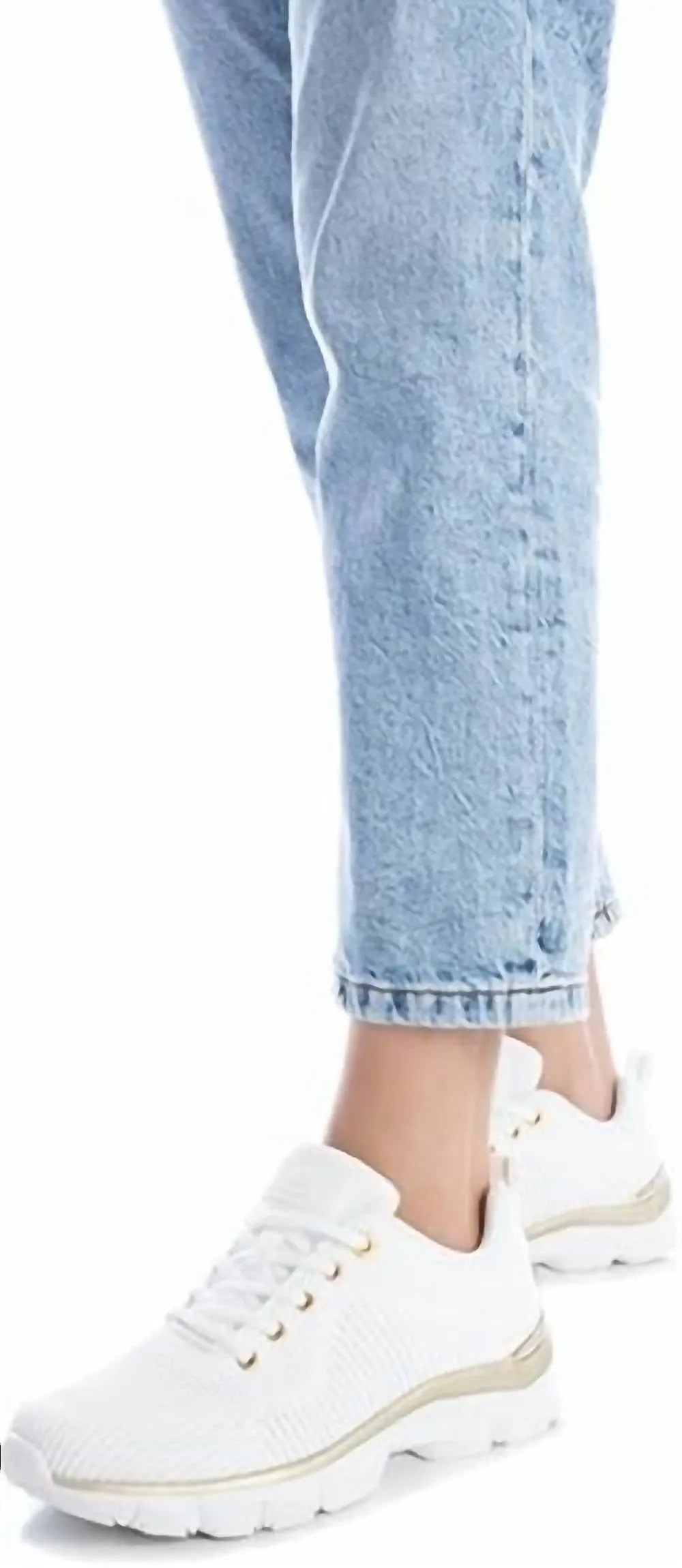 Women's Lace-Up Sneakers In White